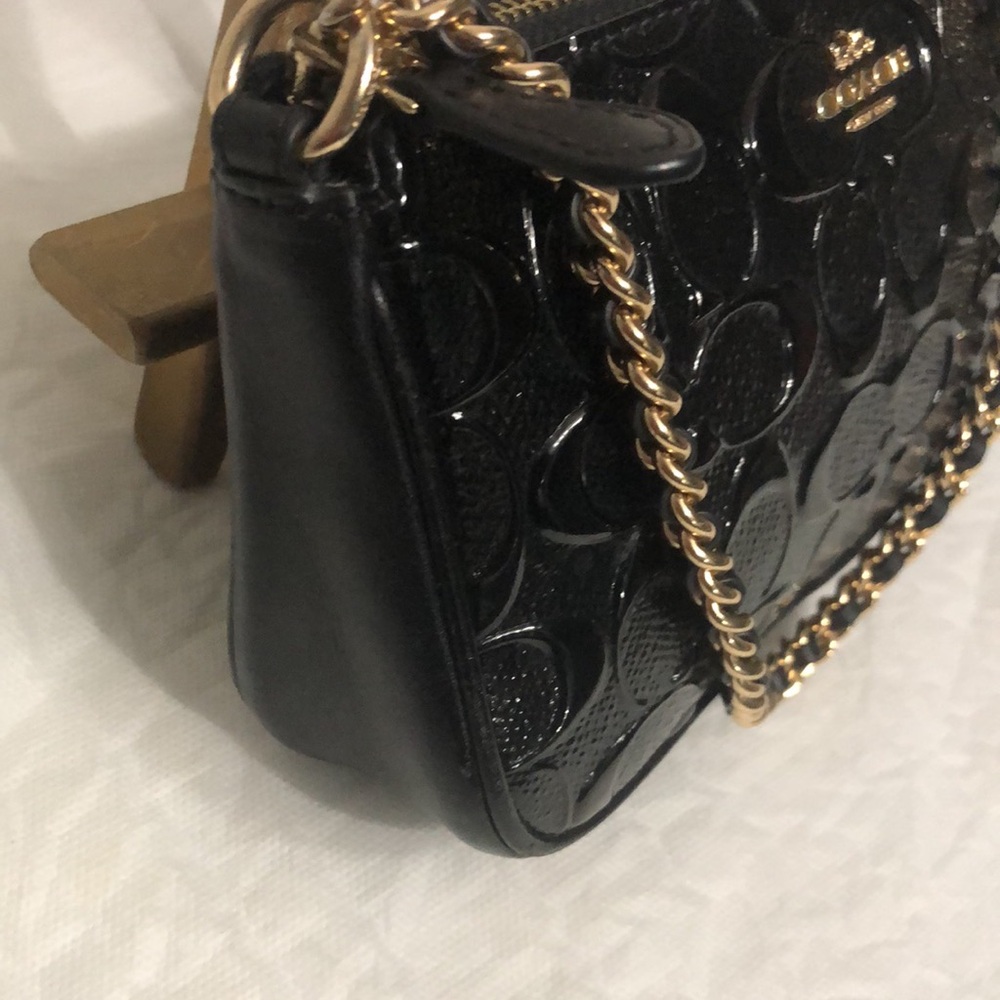Coach Black Patent Leather Chain Wristlet - Picture 4 of 9